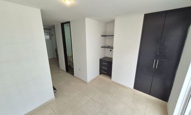 ARRIENDO APARTAESTUDIO DIAMANTE 2