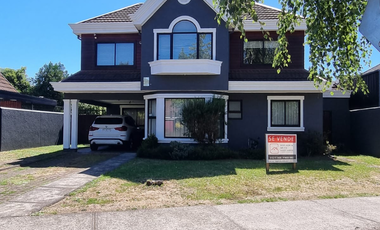 Casa en Venta Sector Barrio Inglés, Cercano a Colegios y Centros Comerciales