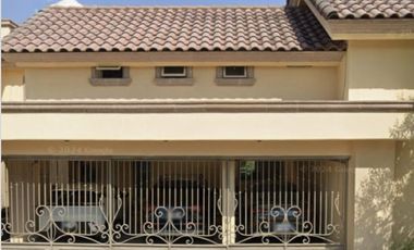 Remate de Casa en Fuentes del Valle, Monterrey, Nuevo León