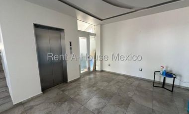 Departamento en renta en Cañadas del Lago