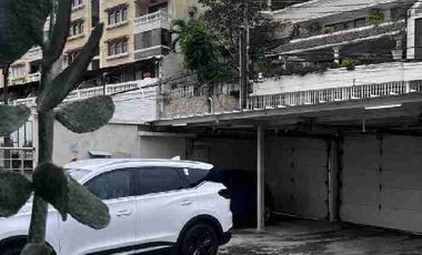 Lomas de Urdesa, alquiler suite amoblada con garaje