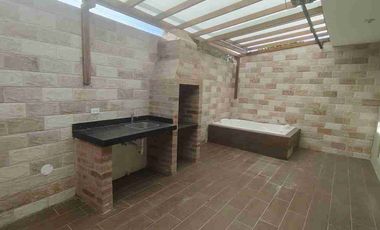 Alquiler casa valle de los chillos