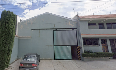 BONITA CASA EN VENTA CON BODEGA. CDAD DE LIBRES. PUEBLA. REMATE BANCARIO
