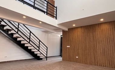 Casa Washington en renta en Lomas del Campanario IV