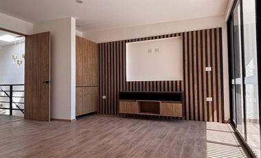 Casa Washington en renta en Lomas del Campanario IV