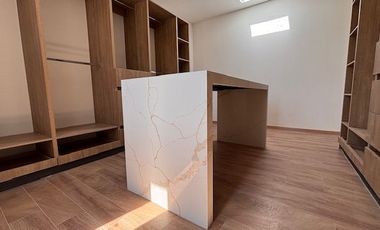 Casa Washington en renta en Lomas del Campanario IV