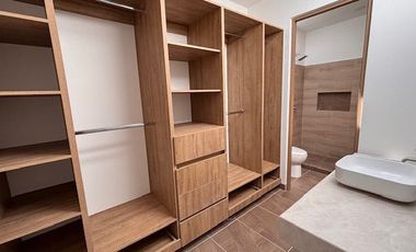 Casa Washington en renta en Lomas del Campanario IV