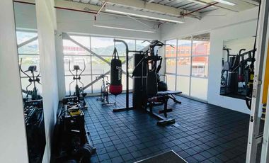 apartamento amoblado cerca a todo