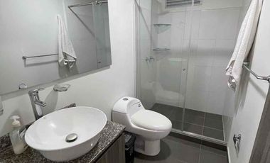 apartamento amoblado cerca a todo