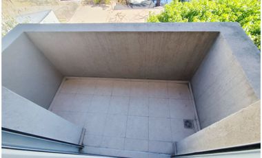 ALQUILA: Dpto 2 Dormitorios + Escritorio, Balcón / B° General Paz