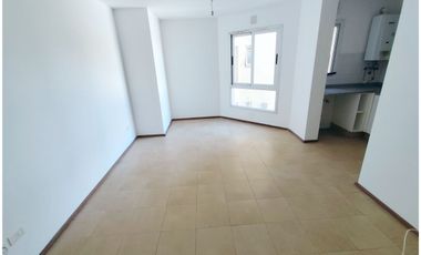 ALQUILA: Dpto 2 Dormitorios + Escritorio, Balcón / B° General Paz