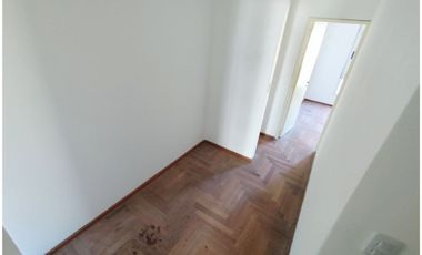 ALQUILA: Dpto 2 Dormitorios + Escritorio, Balcón / B° General Paz