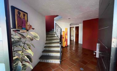 AMPLIA CASA EN VENTA