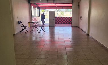 Local Comercial en renta, sobre avenida principal. en zonas comercial y habitacional