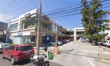 LOCAL EN RENTA PLAZA BUKARE, CAMELINAS