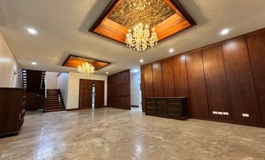 This 700+ sqm Home in Valle Verde 3 with 6-BR & 6 Car Garage is a Rare Lease Opportunity!