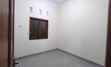 Rumah SHM IMB Milik Sendiri Dekat Pusat Kota Aman Nyaman