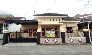 Rumah SHM IMB Milik Sendiri Dekat Pusat Kota Aman Nyaman