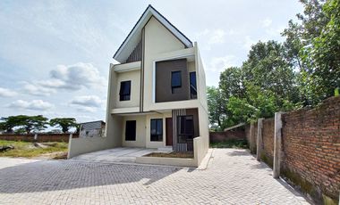 Cluster Perumahan Mewah Free Desain, Modern & Berkualitas