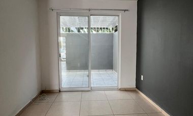 Casa en renta en condominio en Corregidora Queretaro