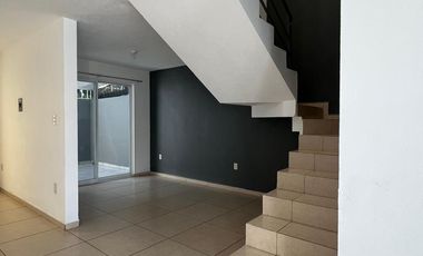 Casa en renta en condominio en Corregidora Queretaro