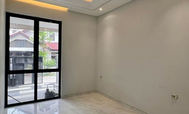 Rumah Murah Baru Gress siap Huni di Manyar Surabaya