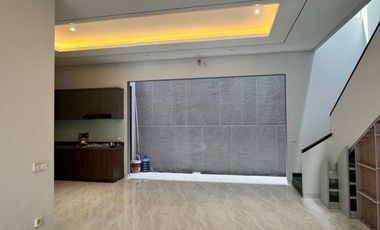 Rumah Murah Baru Gress siap Huni di Manyar Surabaya