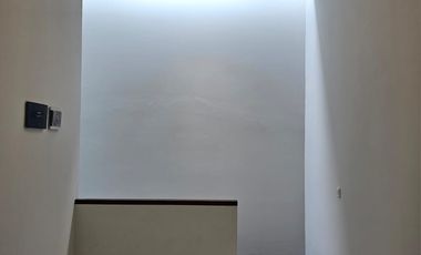 Rumah Murah Baru Gress siap Huni di Manyar Surabaya