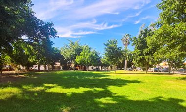 Casa de 3 recamaras en venta ciudad obregón sonora frente parque