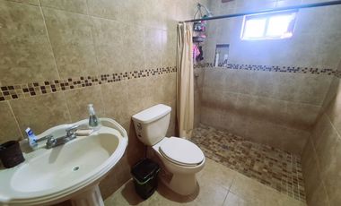 Casa de 3 recamaras en venta ciudad obregón sonora frente parque