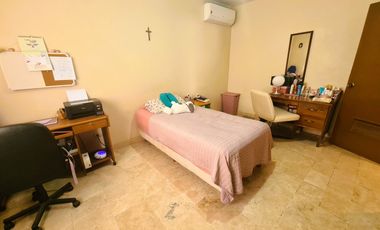 Casa de 3 recamaras en venta ciudad obregón sonora frente parque