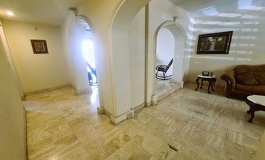 Casa de 3 recamaras en venta ciudad obregón sonora frente parque