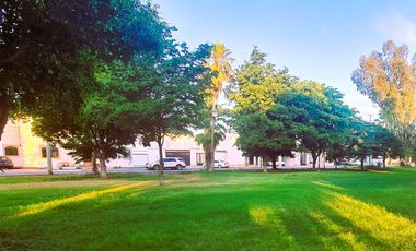 Casa de 3 recamaras en venta ciudad obregón sonora frente parque