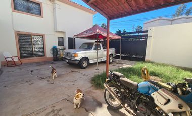 Casa de 3 recamaras en venta ciudad obregón sonora frente parque