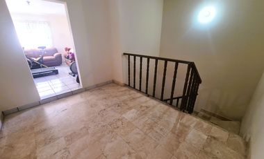 Casa de 3 recamaras en venta ciudad obregón sonora frente parque
