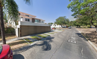 VENTA DE CASA EN JALISCO BUGAMBILIAS ZAPOPAN