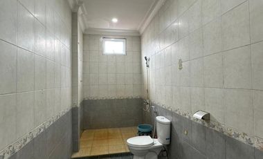 DIJUAL RUMAH HOOK GRIYA DAMAI INDAH KENTEN LAUT PALEMBANG