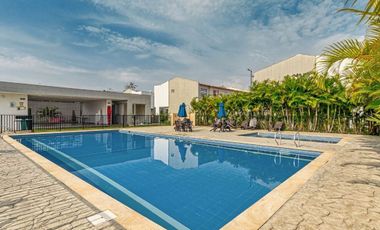 VENDO CASA DE DOS NIVELES EN  CONJUNTO RESIDENCIAL MILANO CIUDAD COUNTRY / JAMUNDI