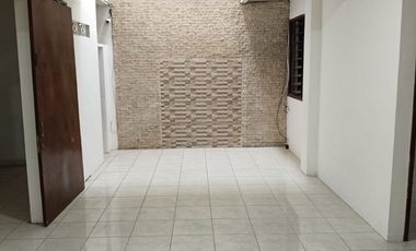 Disewakan Rumah Minimalis 2 Lantai siap Huni Lokasi strategis di Komplek Batununggal Indah Bandung