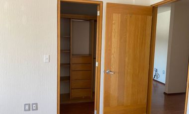 Amplio y Exclusivo Departamento en Bosque Real