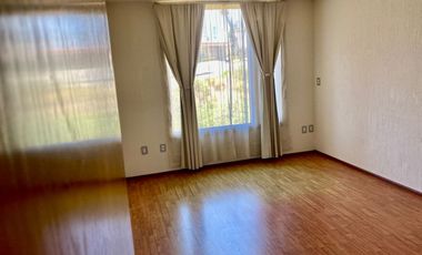 Amplio y Exclusivo Departamento en Bosque Real