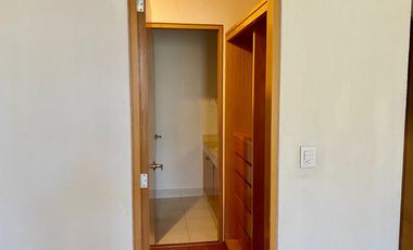 Amplio y Exclusivo Departamento en Bosque Real