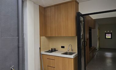Rumah Cantik di Cluster Graha Raya Bintaro Jaya Semi Furnish Siap Huni Lokasi Ok