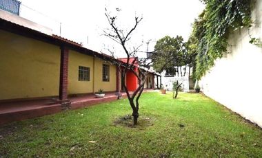 CASA EN VENTA, ¡¡OPORTUNIDAD!!   HOGAR MULTIGENERACIONAL DE UN SOLO NIVEL