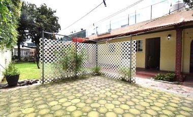 CASA EN VENTA, ¡¡OPORTUNIDAD!!   HOGAR MULTIGENERACIONAL DE UN SOLO NIVEL