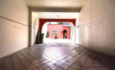 CASA EN VENTA, ¡¡OPORTUNIDAD!!   HOGAR MULTIGENERACIONAL DE UN SOLO NIVEL