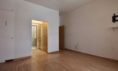 CASA EN VENTA, ¡¡OPORTUNIDAD!!   HOGAR MULTIGENERACIONAL DE UN SOLO NIVEL