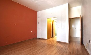 CASA EN VENTA, ¡¡OPORTUNIDAD!!   HOGAR MULTIGENERACIONAL DE UN SOLO NIVEL