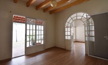 CASA EN VENTA, ¡¡OPORTUNIDAD!!   HOGAR MULTIGENERACIONAL DE UN SOLO NIVEL