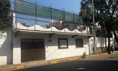 CASA EN VENTA, ¡¡OPORTUNIDAD!!   HOGAR MULTIGENERACIONAL DE UN SOLO NIVEL